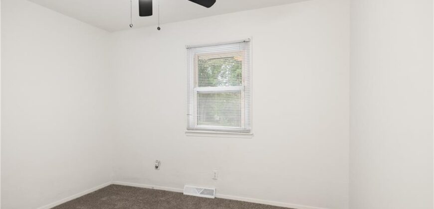 413 NW 88th Terrace, Kansas City, MO 64155
