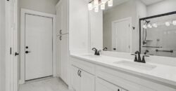 206 Walker Street, Smithville, MO 64089