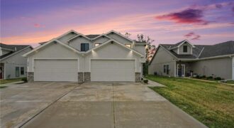 206 Walker Street, Smithville, MO 64089