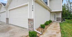 206 Walker Street, Smithville, MO 64089