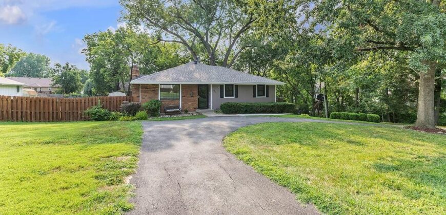 7001 N Highland Avenue, Kansas City, MO 64118