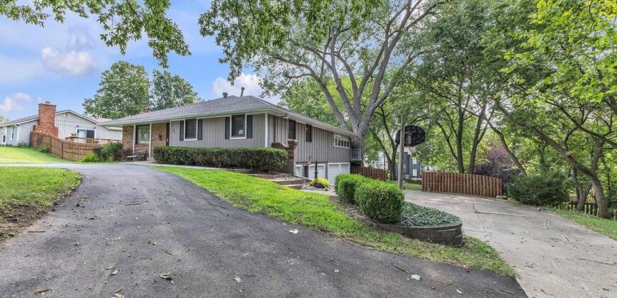 7001 N Highland Avenue, Kansas City, MO 64118