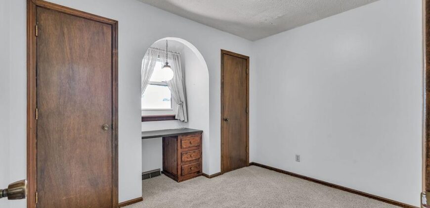 7001 N Highland Avenue, Kansas City, MO 64118