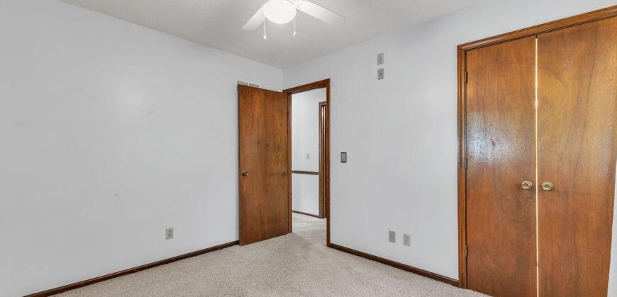 7001 N Highland Avenue, Kansas City, MO 64118