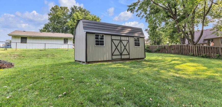 7001 N Highland Avenue, Kansas City, MO 64118