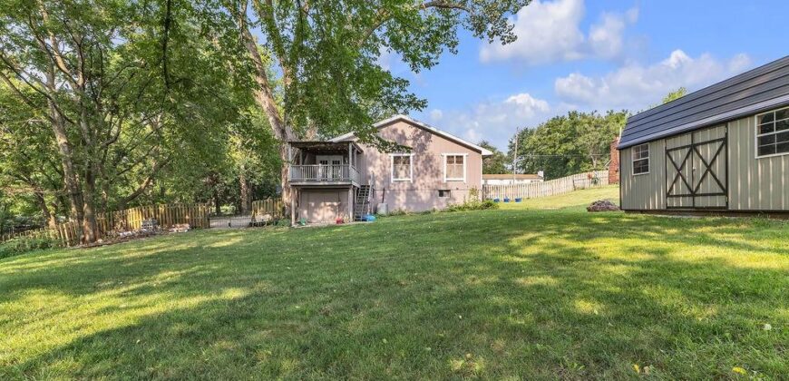 7001 N Highland Avenue, Kansas City, MO 64118