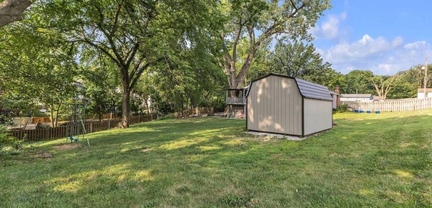 7001 N Highland Avenue, Kansas City, MO 64118