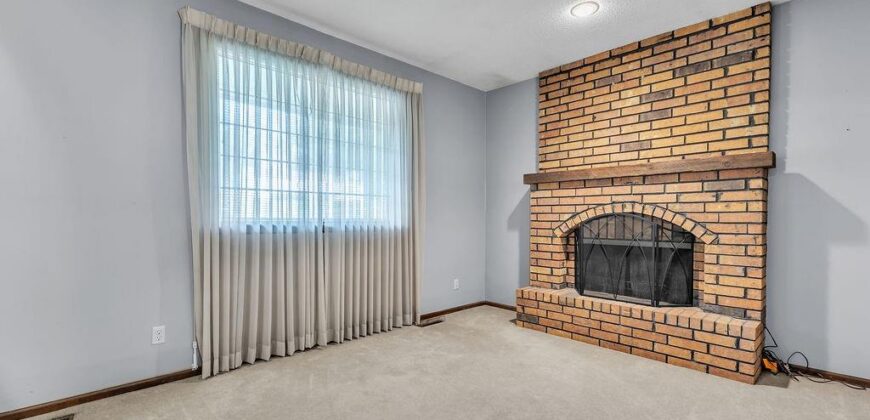 7001 N Highland Avenue, Kansas City, MO 64118