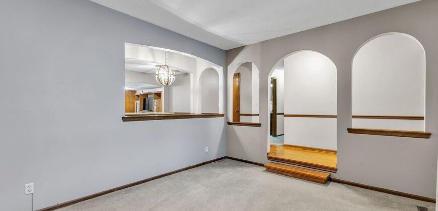 7001 N Highland Avenue, Kansas City, MO 64118