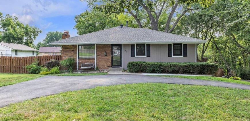 7001 N Highland Avenue, Kansas City, MO 64118