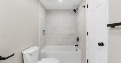 7232 N Monroe Avenue, Gladstone, MO 64119