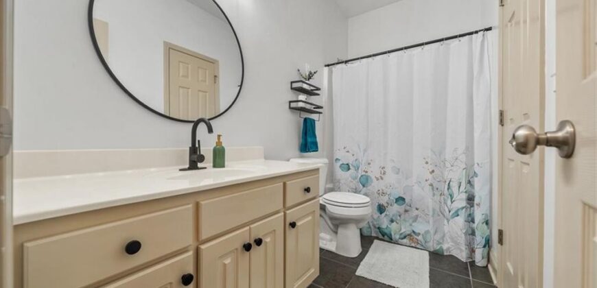 3901 NW Old Stagecoach Road, Kansas City, MO 64154
