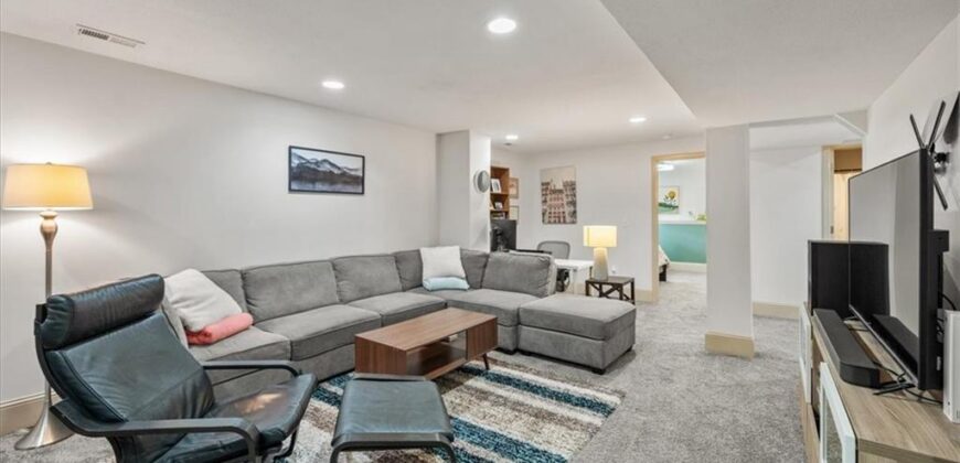 3901 NW Old Stagecoach Road, Kansas City, MO 64154