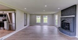 8717 Old Stagecoach Road, Kansas City, MO 64154