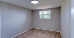 8717 Old Stagecoach Road, Kansas City, MO 64154