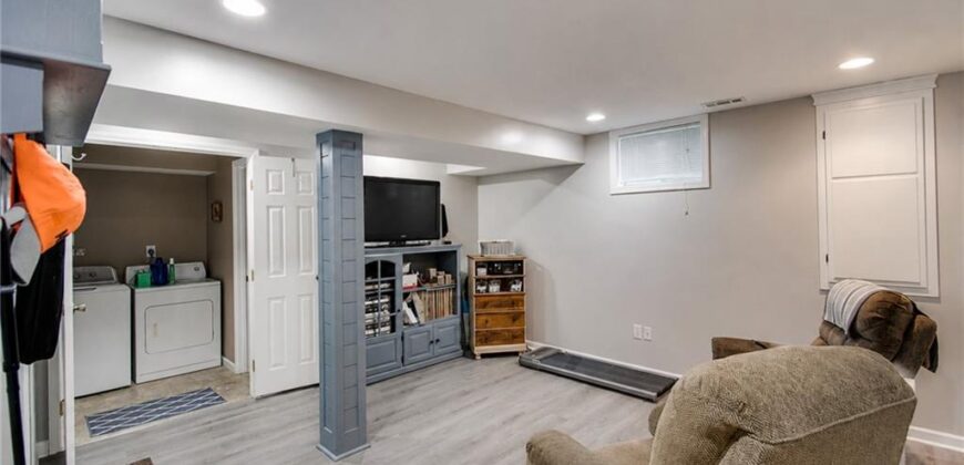 11216 N Donnelly Avenue, Kansas City, MO 64157