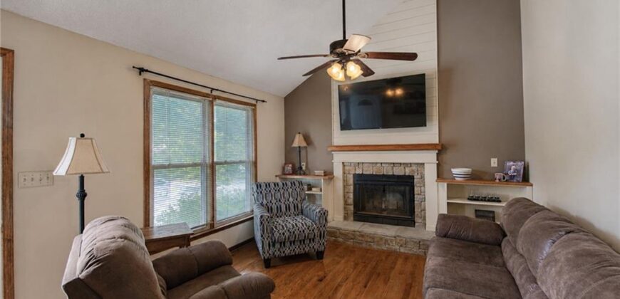 11216 N Donnelly Avenue, Kansas City, MO 64157