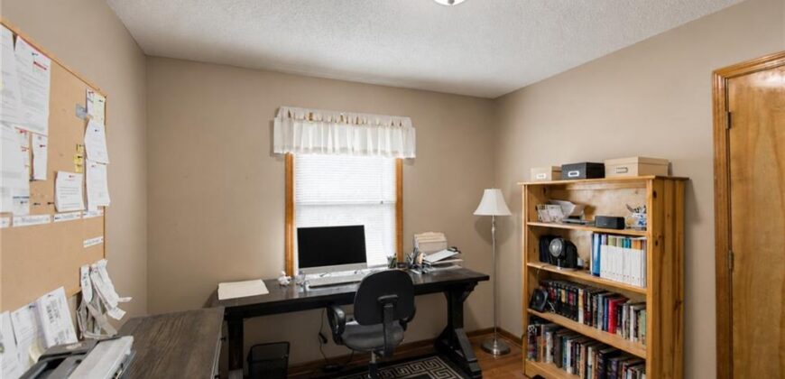 11216 N Donnelly Avenue, Kansas City, MO 64157