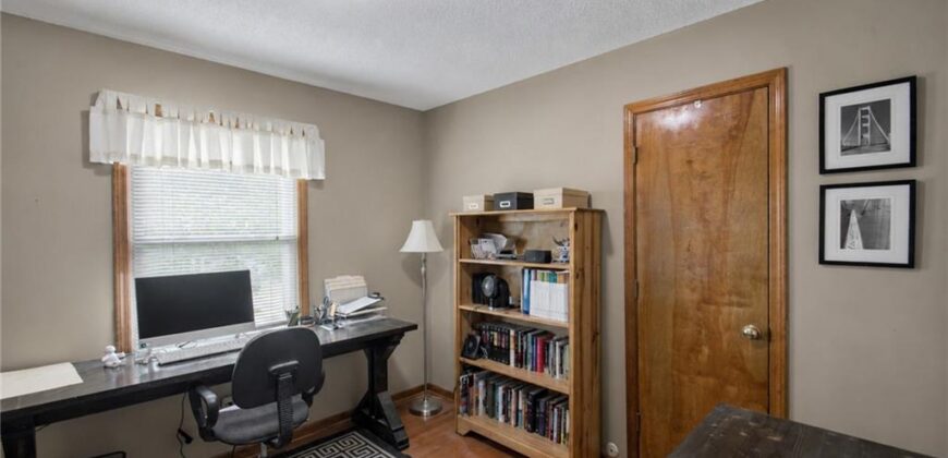 11216 N Donnelly Avenue, Kansas City, MO 64157