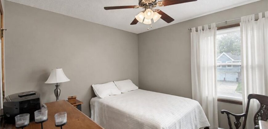 11216 N Donnelly Avenue, Kansas City, MO 64157