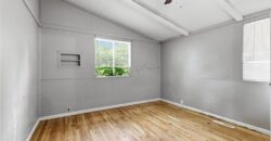 1803 NE 57th Street, Gladstone, MO 64118
