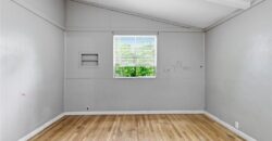 1803 NE 57th Street, Gladstone, MO 64118