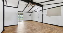 1803 NE 57th Street, Gladstone, MO 64118