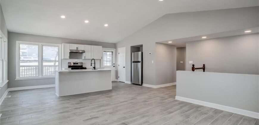 12911 NW Porter Road, Kansas City, MO 64152