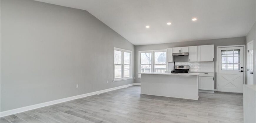 12911 NW Porter Road, Kansas City, MO 64152