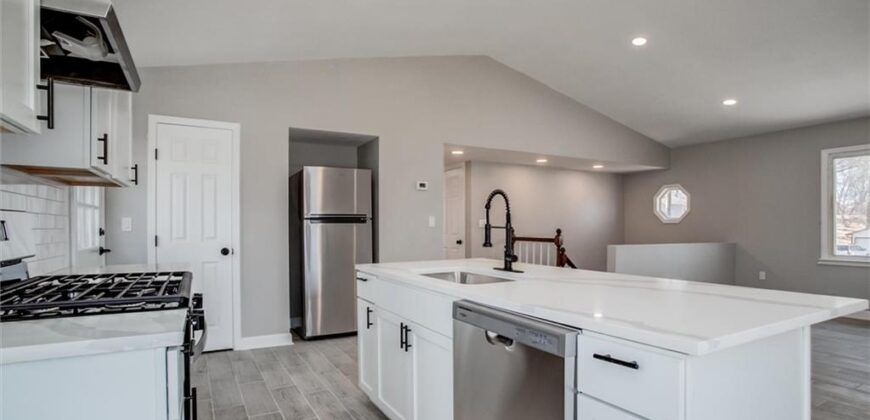 12911 NW Porter Road, Kansas City, MO 64152