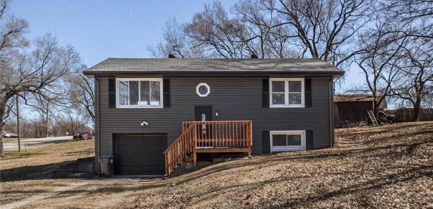12911 NW Porter Road, Kansas City, MO 64152