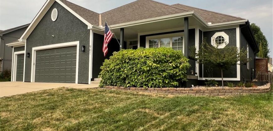 901 Chisam Road, Kearney, MO 64060
