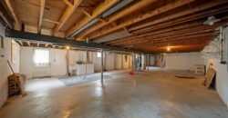 1601 77th Street, Kansas City, MO 64118
