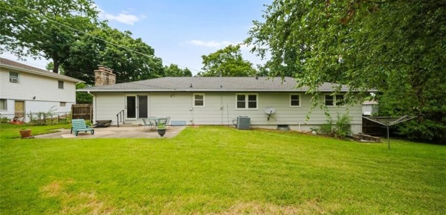 1601 77th Street, Kansas City, MO 64118
