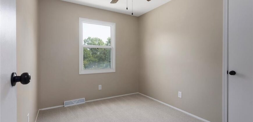 7801 NE San Rafael Drive, Kansas City, MO 64119