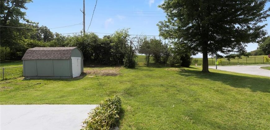 7801 NE San Rafael Drive, Kansas City, MO 64119