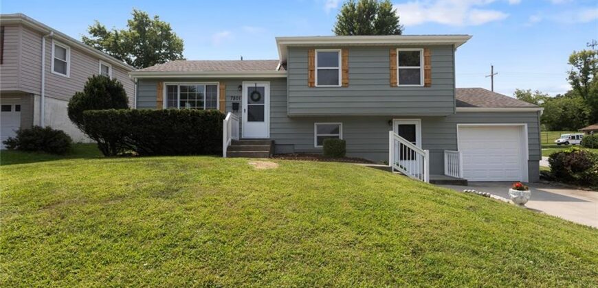 7801 NE San Rafael Drive, Kansas City, MO 64119