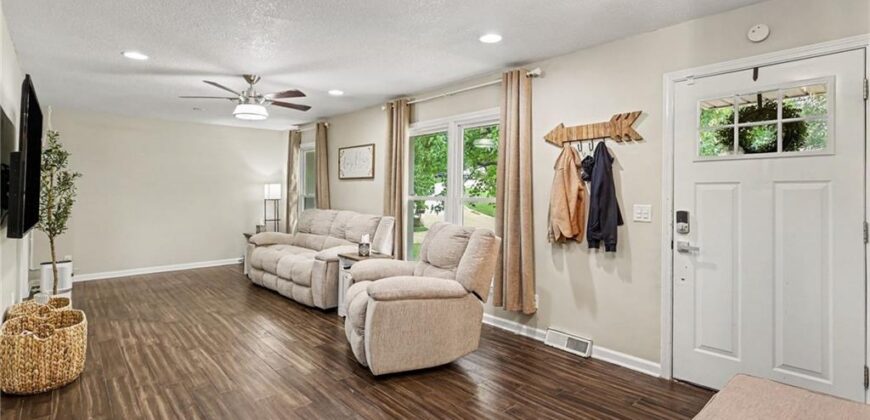 7013 N Winan Avenue, Kansas City, MO 64152