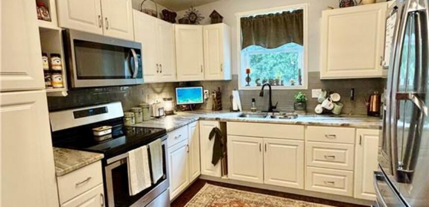 14309 Anchor Avenue, Liberty, MO 64068