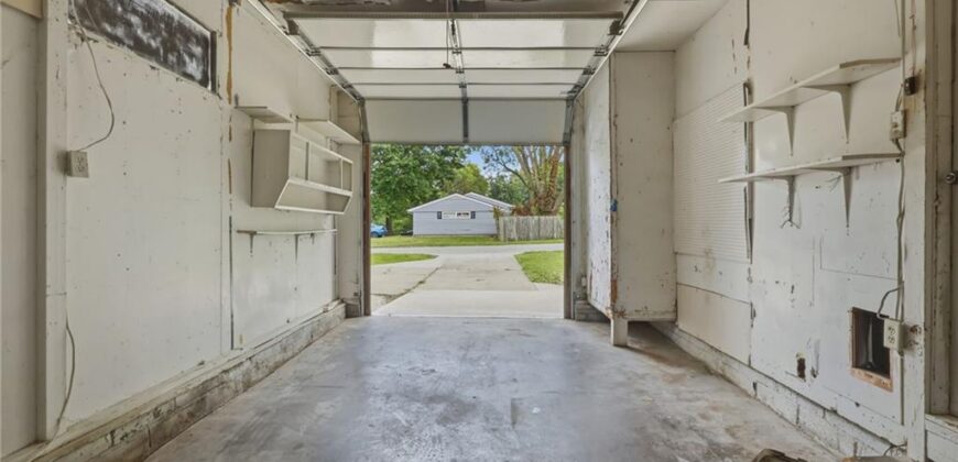 6108 N Charlotte Street, Kansas City, MO 64118