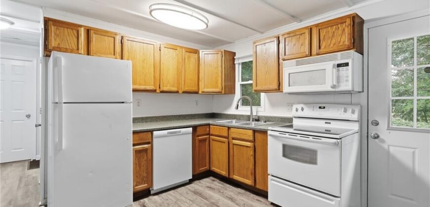 6108 N Charlotte Street, Kansas City, MO 64118