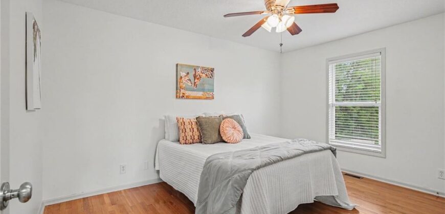 1408 NE 196TH Court, Smithville, MO 64089