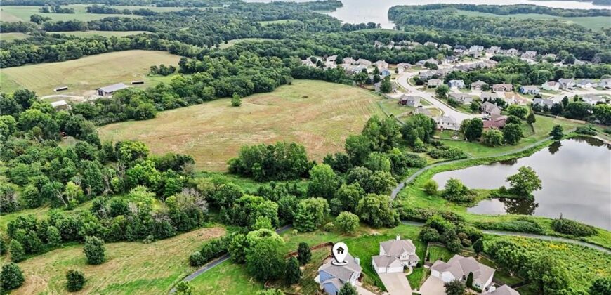 1408 NE 196TH Court, Smithville, MO 64089