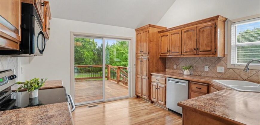 1408 NE 196TH Court, Smithville, MO 64089