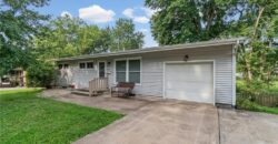6104 N Euclid Avenue, Gladstone, MO 64118