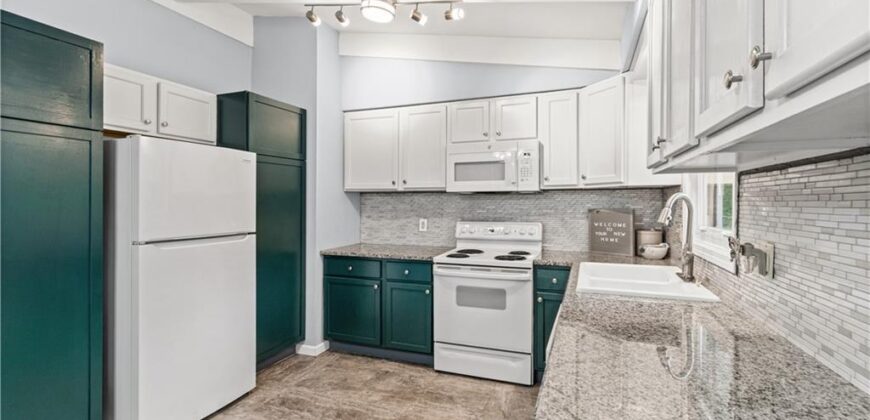 6104 N Euclid Avenue, Gladstone, MO 64118
