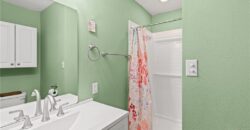 6104 N Euclid Avenue, Gladstone, MO 64118