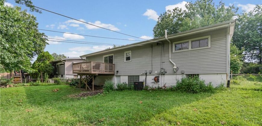 6104 N Euclid Avenue, Gladstone, MO 64118