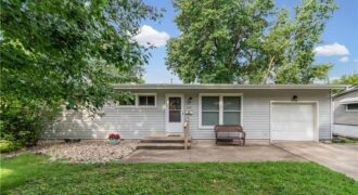 6104 N Euclid Avenue, Gladstone, MO 64118