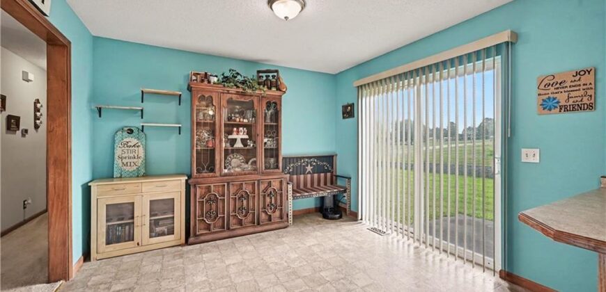 18713 Primrose Street, Smithville, MO 64089